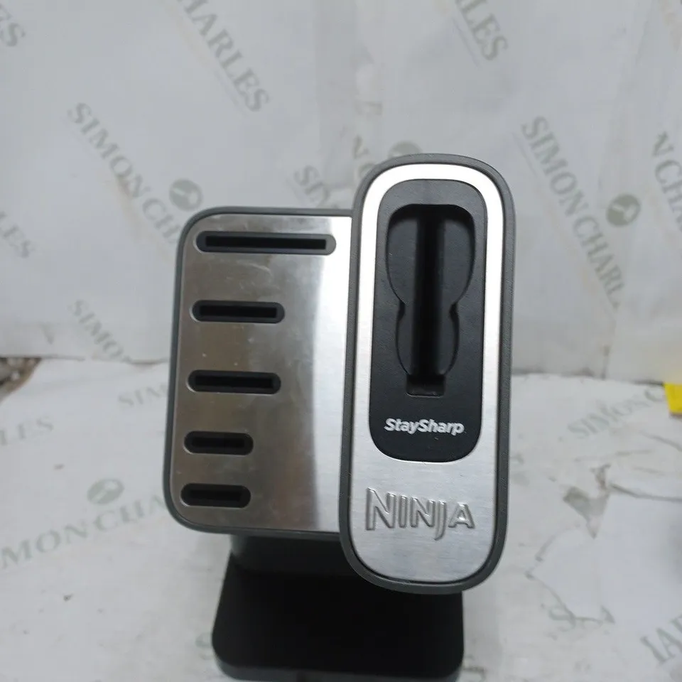 NINJA FOODI STAYSHARP KNIFE BLOCK WITH INTEGRATED SHARPENER K32005UK - COLLECTION ONLY