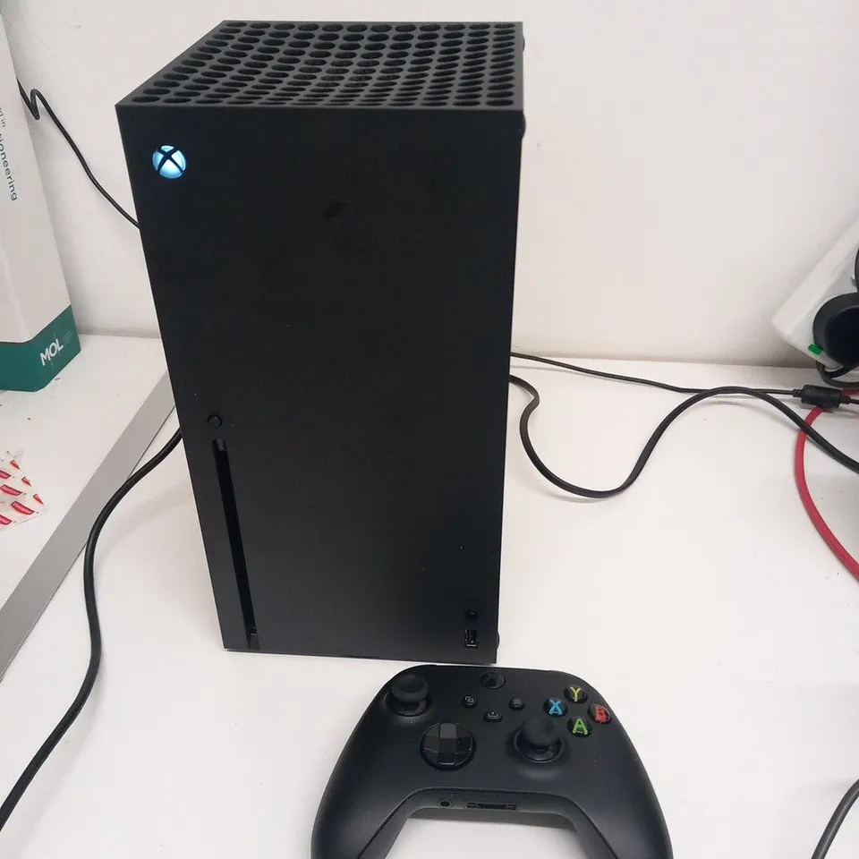 BOXED XBOX SERIES X 1TB GAMES CONSOLE