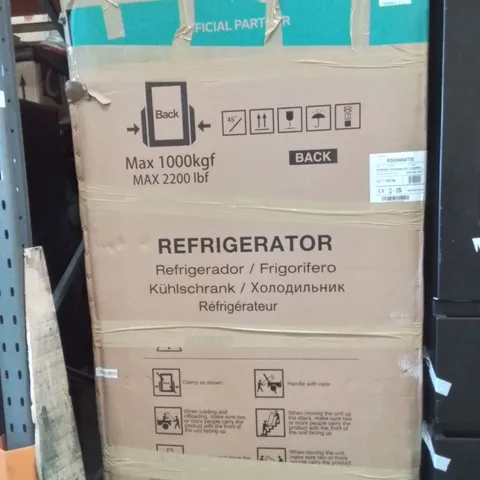 BOXED HISENSE RS694N4TIE 90CM WIDE SIDE BY SIDE, NON-PLUMBED WATER AND ICE, AMERICAN FRIDGE FREEZER - STAINLESS STEEL