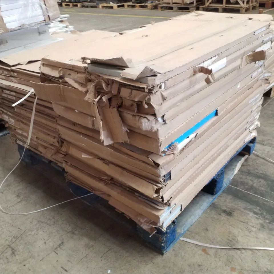 PALLET CONTAINING ASSORTED DRAWER DOORS & PARTS