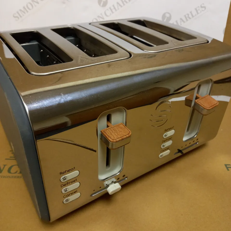 SWAN NORDIC 4 SLICE TOASTER - GREY