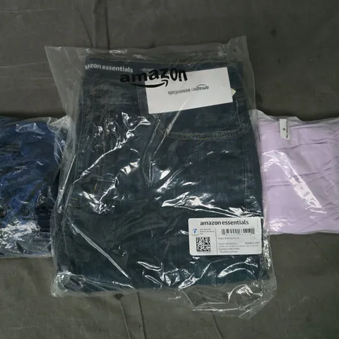 APPROXIMATELY 25 ASSORTED CLOTHING AND FASHION PRODUCTS IN VARIOUS STYLES AND SIZES - COLLECTION ONLY