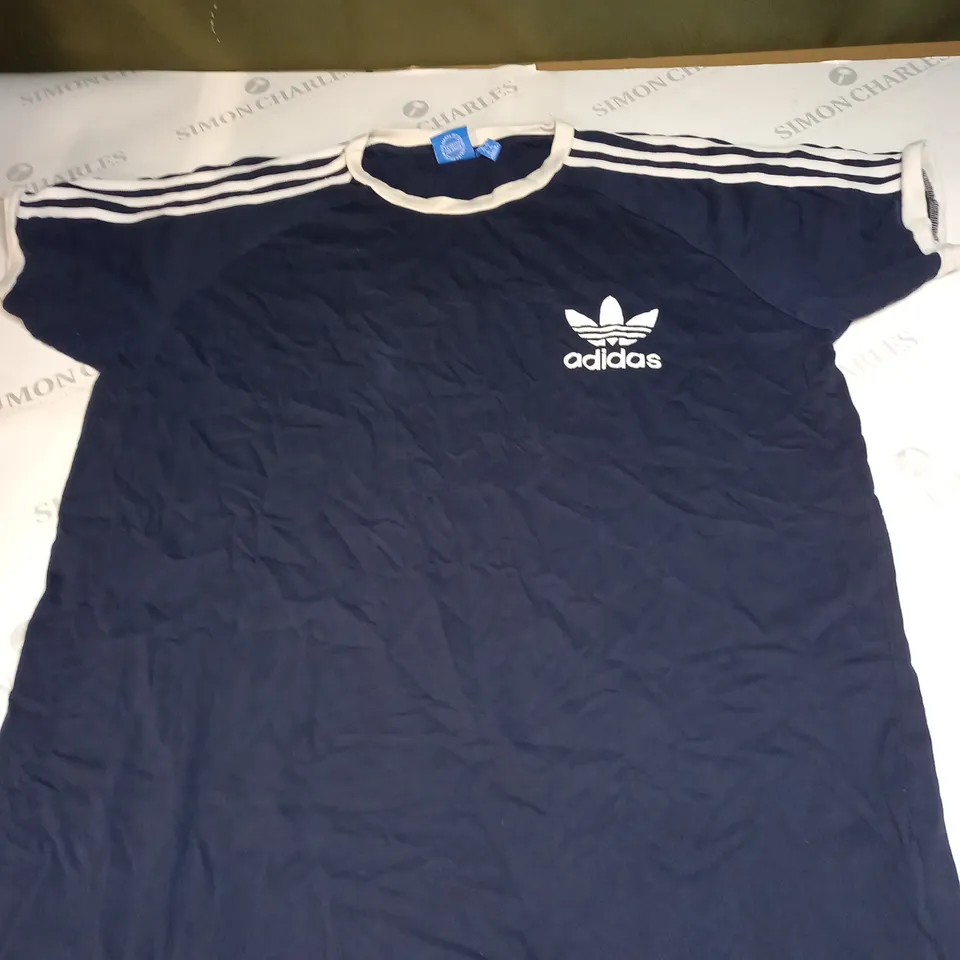 ADIDAS ORIGIAL LOGO T-SHIRT SIZE XL