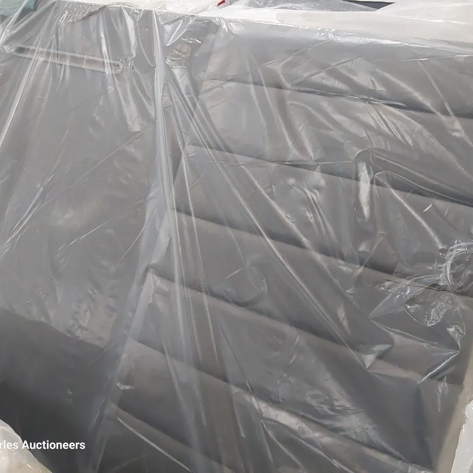 BAGGED 4'6" DOUBLE HEADBOARD GREY FABRIC 