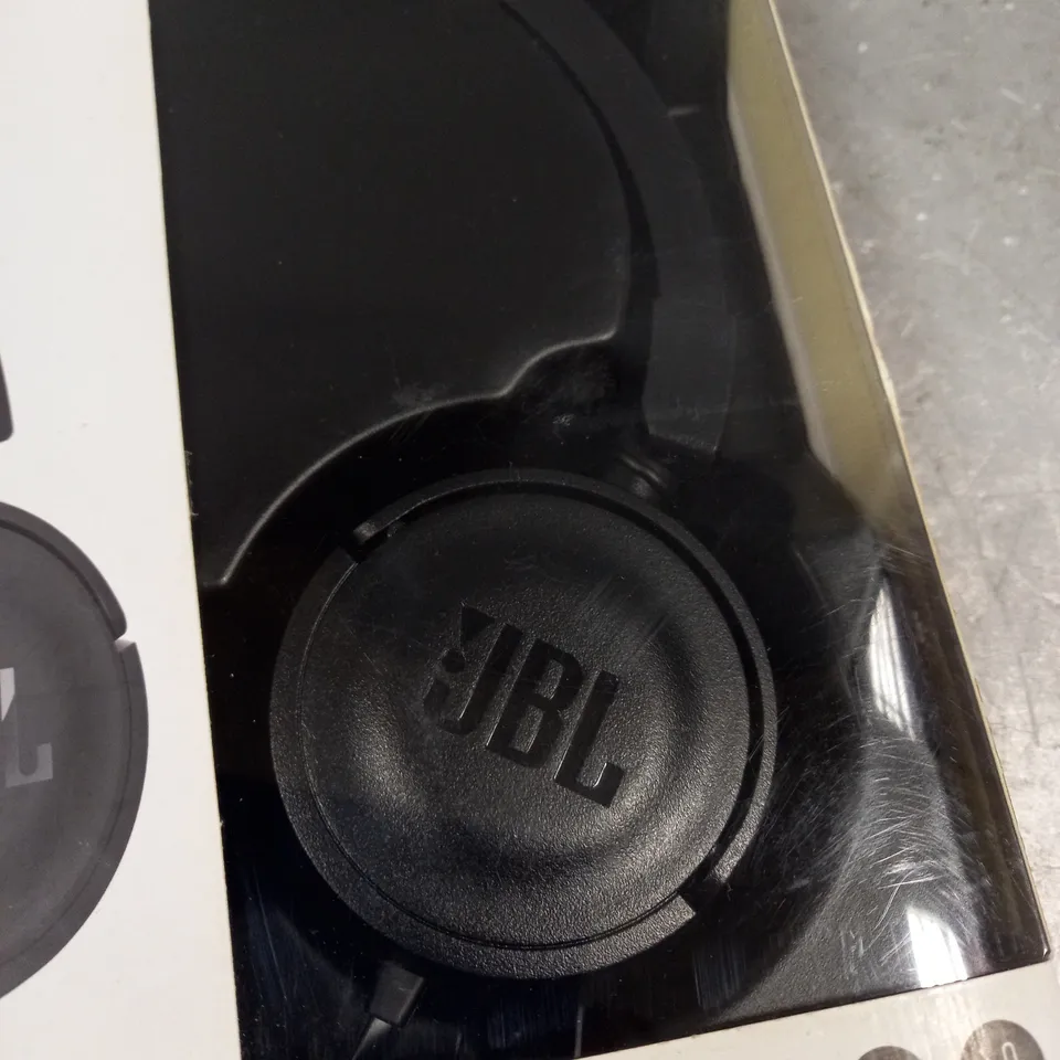 BOXED JBL T450 ON-EAR HEADPHONES