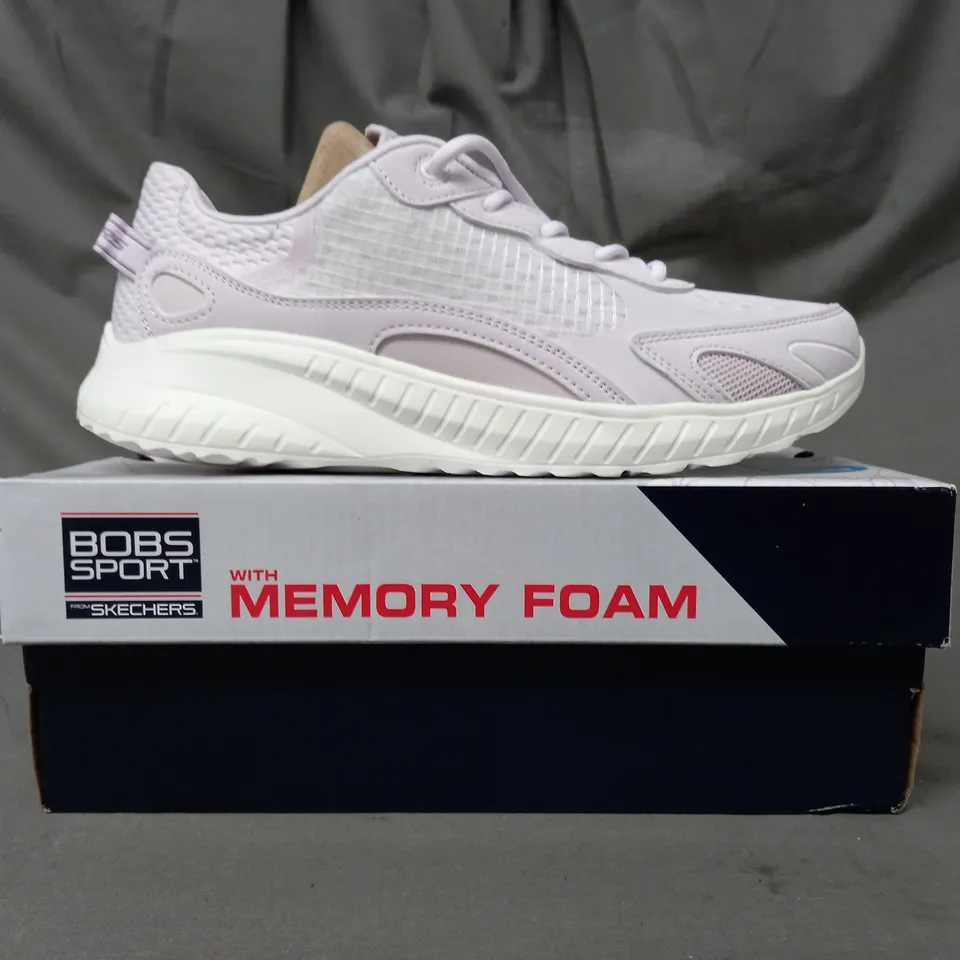BOXED PAIR OF SKECHERS BOBS SQUAD COSMIC TRAINERS IN LAVENDER SIZE 5