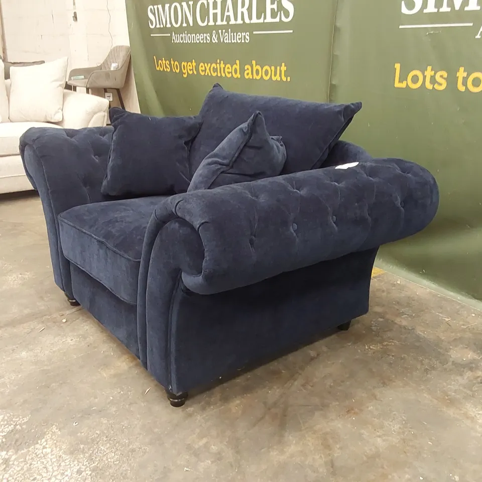 QUALITY DESIGNER WINDSOR ARMCHAIR - NAVY