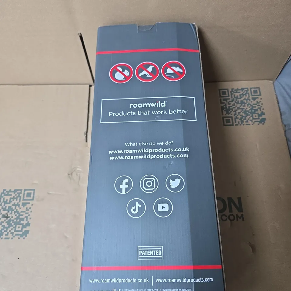 ROAMWILD BIRD FEEDER 2.0 – 100% SQUIRREL & PEST PROOF (SUNFLOWER/MIXED SEED FEEDER) – BOXED