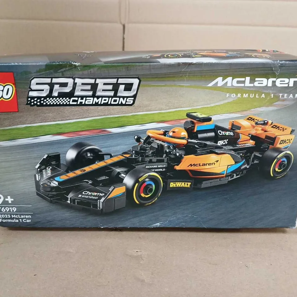 BOXED LEGO SPEED CHAMPION 2023 MCLAREN F1 RACE CAR - 76919