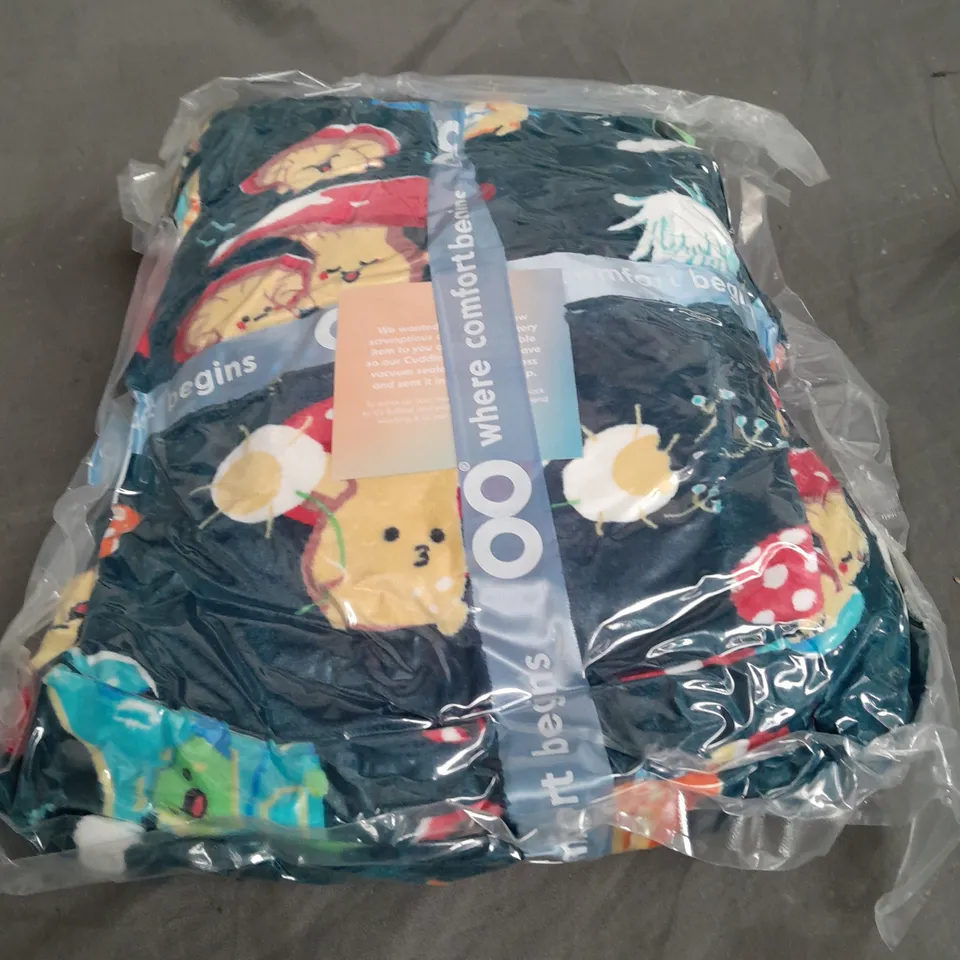 SEALED OODIE HOODED OVERSIZED BLANKET 