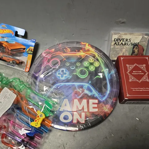 APPROXIMATELY 9 ASSORTED ITEMS TO INCLUDE - GAME ON PAPER PLATES , HOT WHEELS DRIFT N BREAK , BETTER TOGETHER ETC
