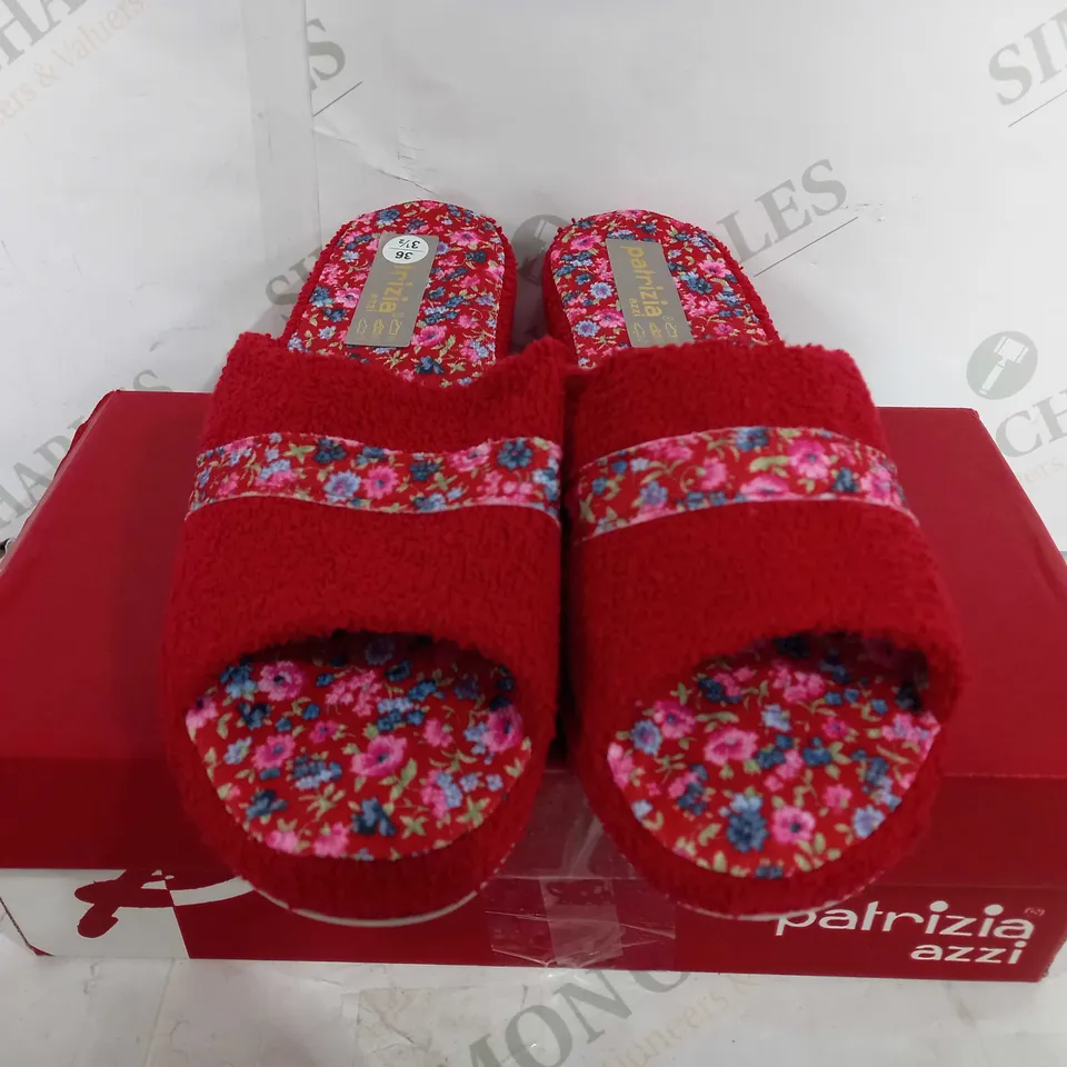 BOXED PAIR OF AZZI OPEN TOE LOW WEDGE SLIP ON SHOES - RED/FLORAL - UK 3.5