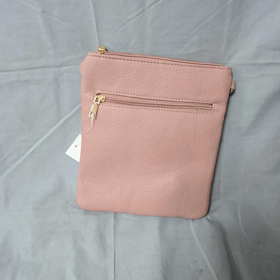 PINK PEBBLE-GRAIN CROSSBODY BAG WITH GOLD COLURED HARDWARE 
