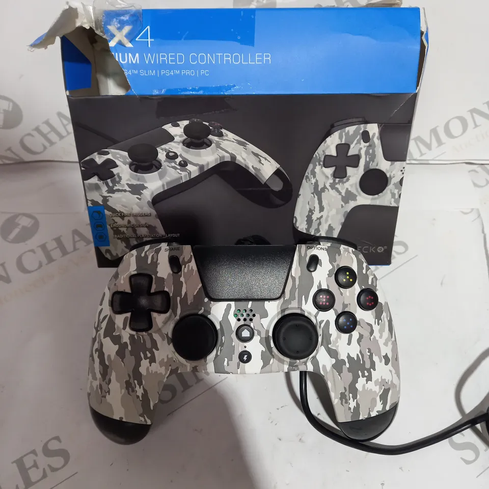 BOXED PLAYSTATION VX4 WIRED CONTROLLER