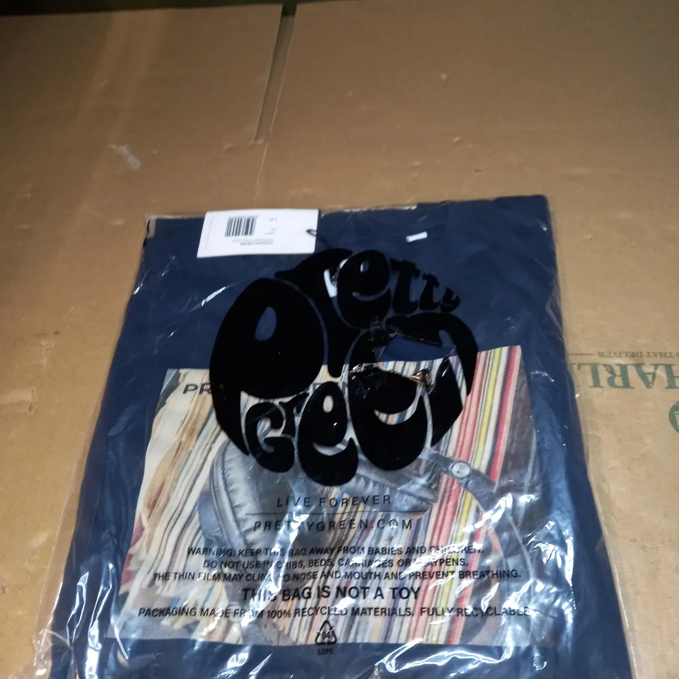 PRETTY GREEN HEADPHONES PHOTO T-SHIRT SIZE XL