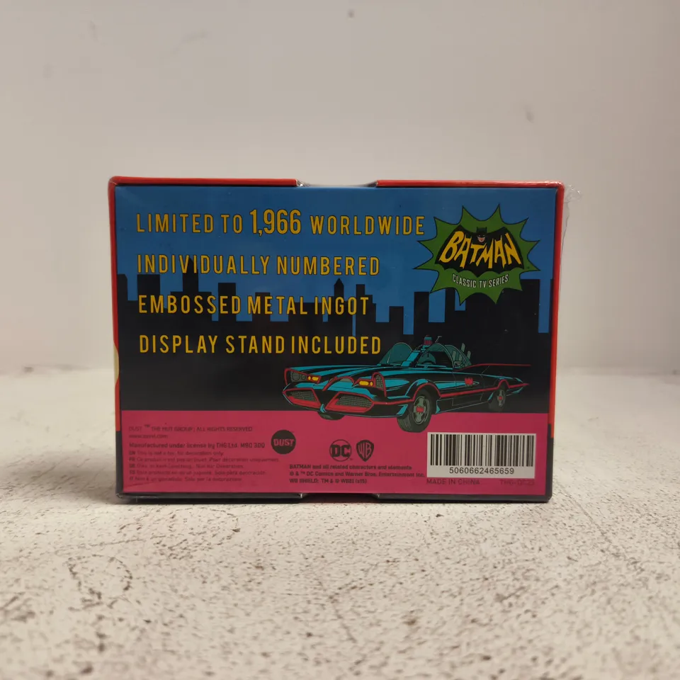 BATMAN CLASSIC TV SERIES THE RIDDLER INGOT – COLLECTIBLE METAL INGOT WITH DISPLAY STAND, BOXED