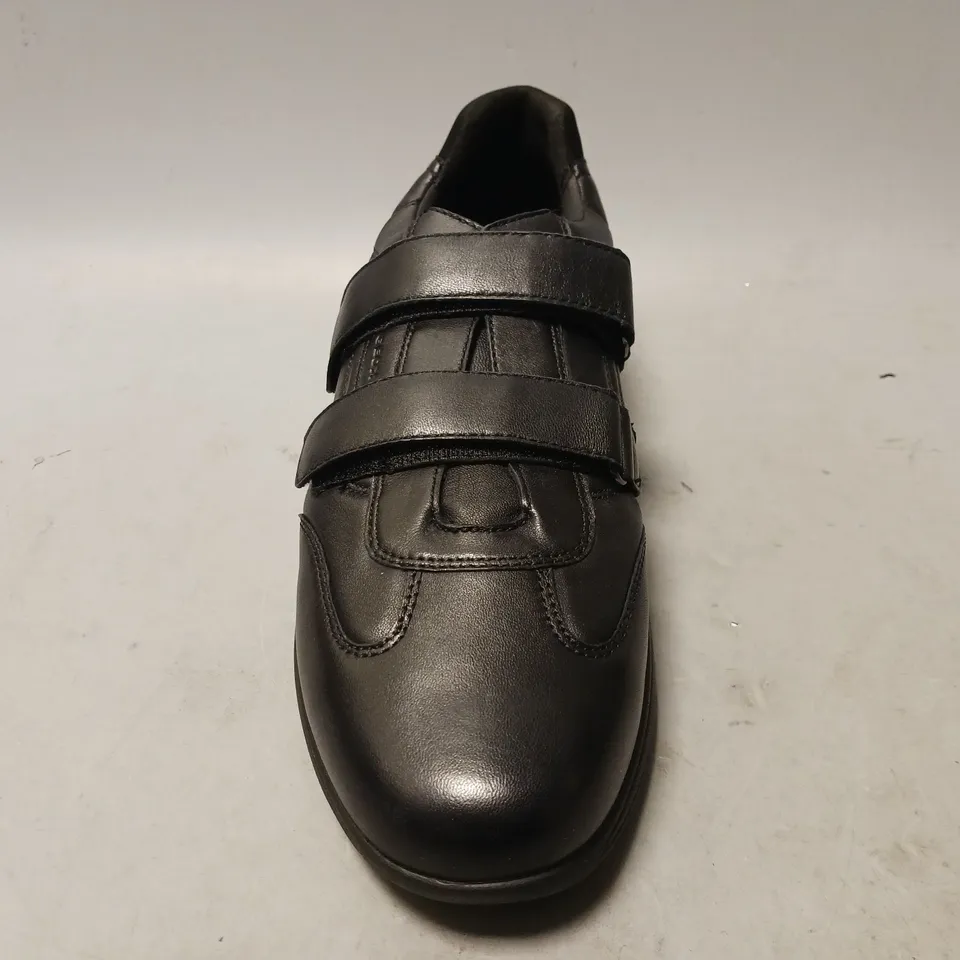 BOXED PAIR OF GEOX U SPHERICA SHOES IN BLACK UK SIZE 10.5