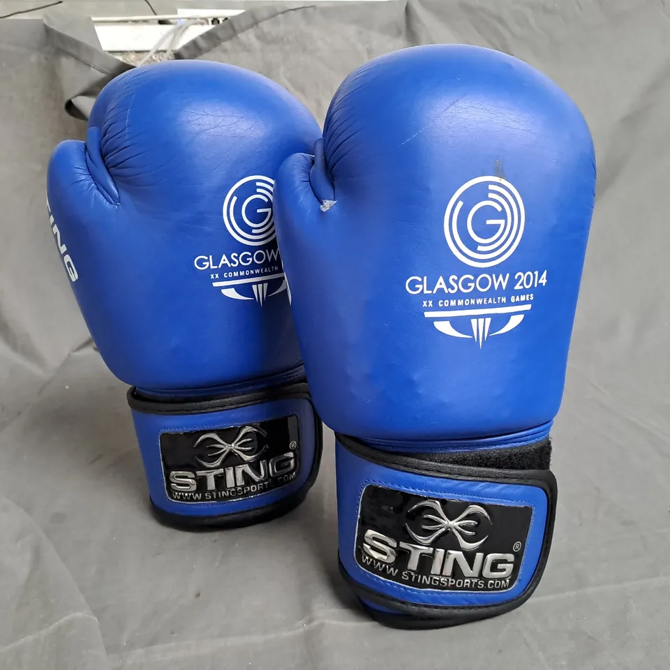 STING SPORTS GLASGOW 2014 BOXING GLOVES 