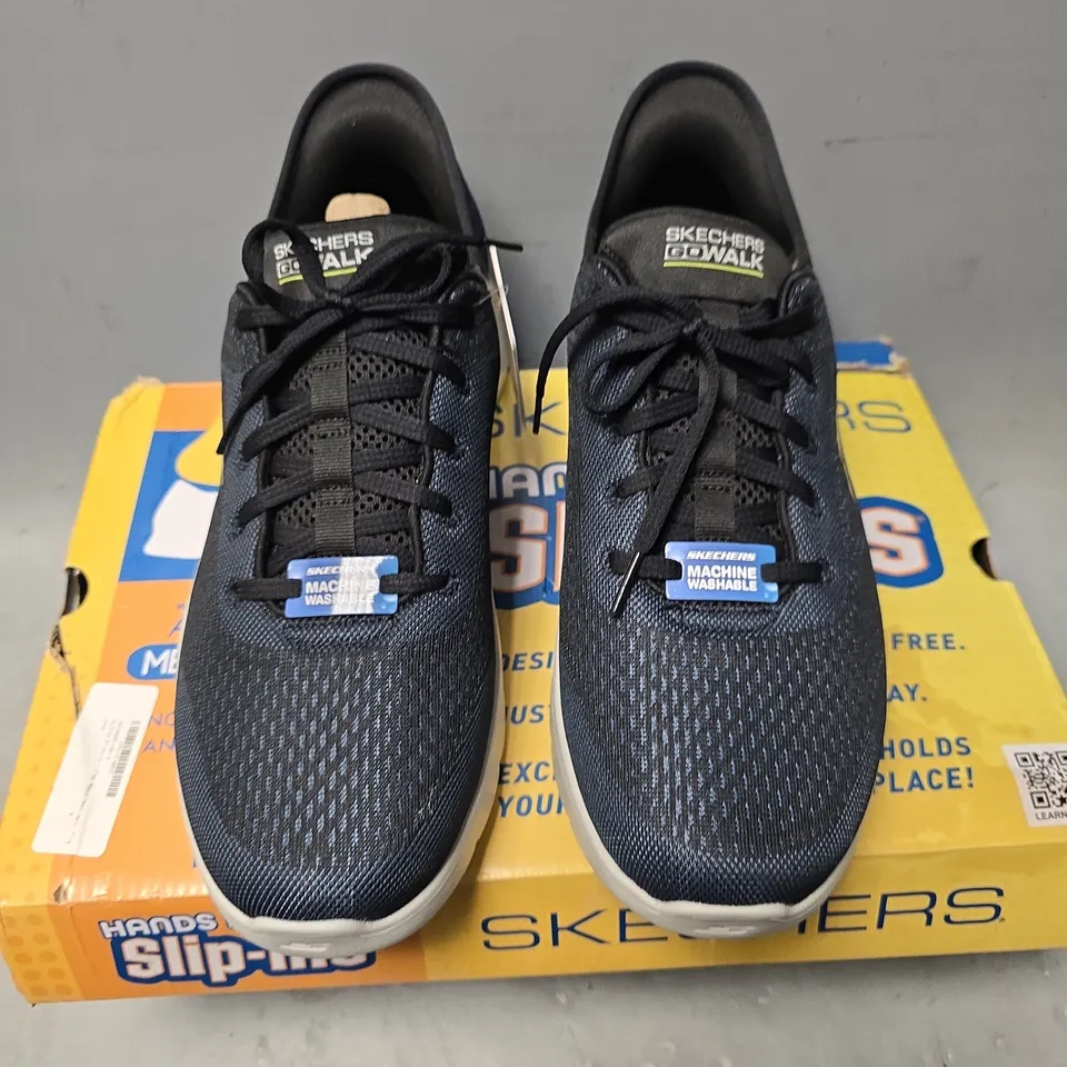 BOXED SKETCHERS GO FLEX SLIP INS SIZE 11