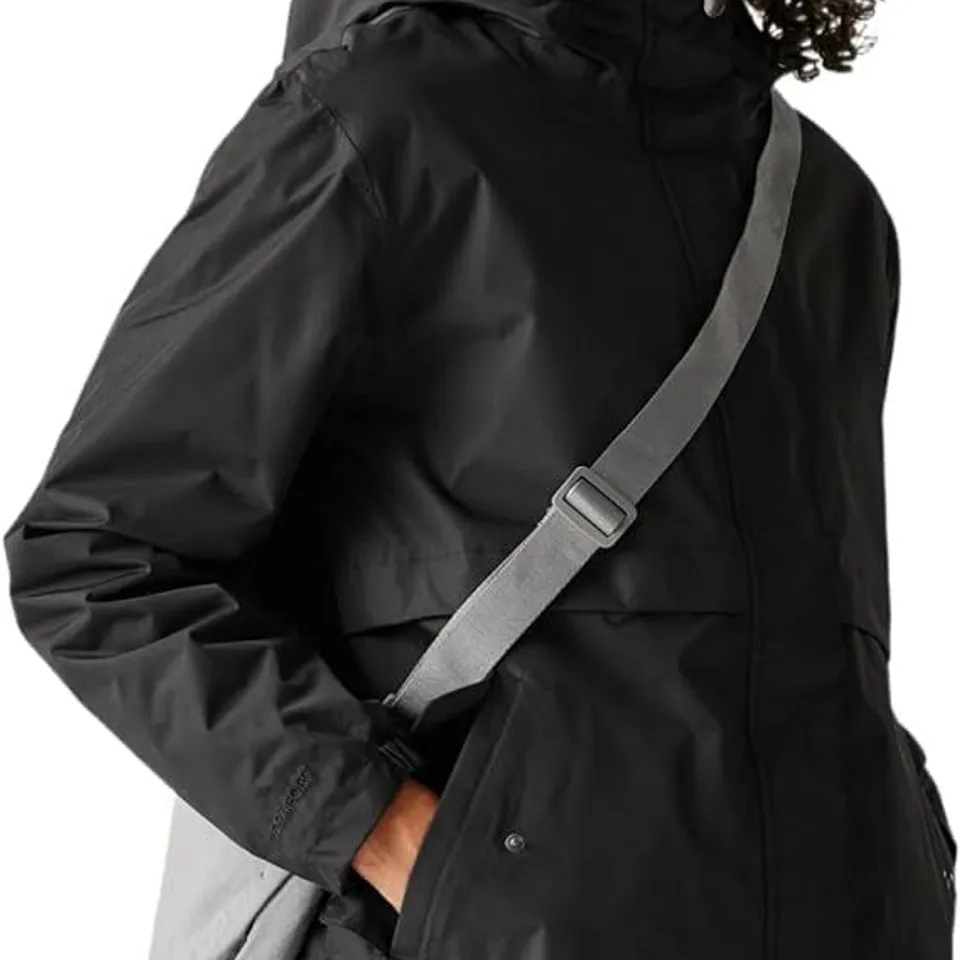 BRAND NEW REGATTA WOMENS BRIELLY JACKET BLACK UK 16