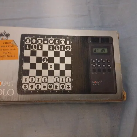 NOVAG SOLO CHESS COMPUTER – BOXED