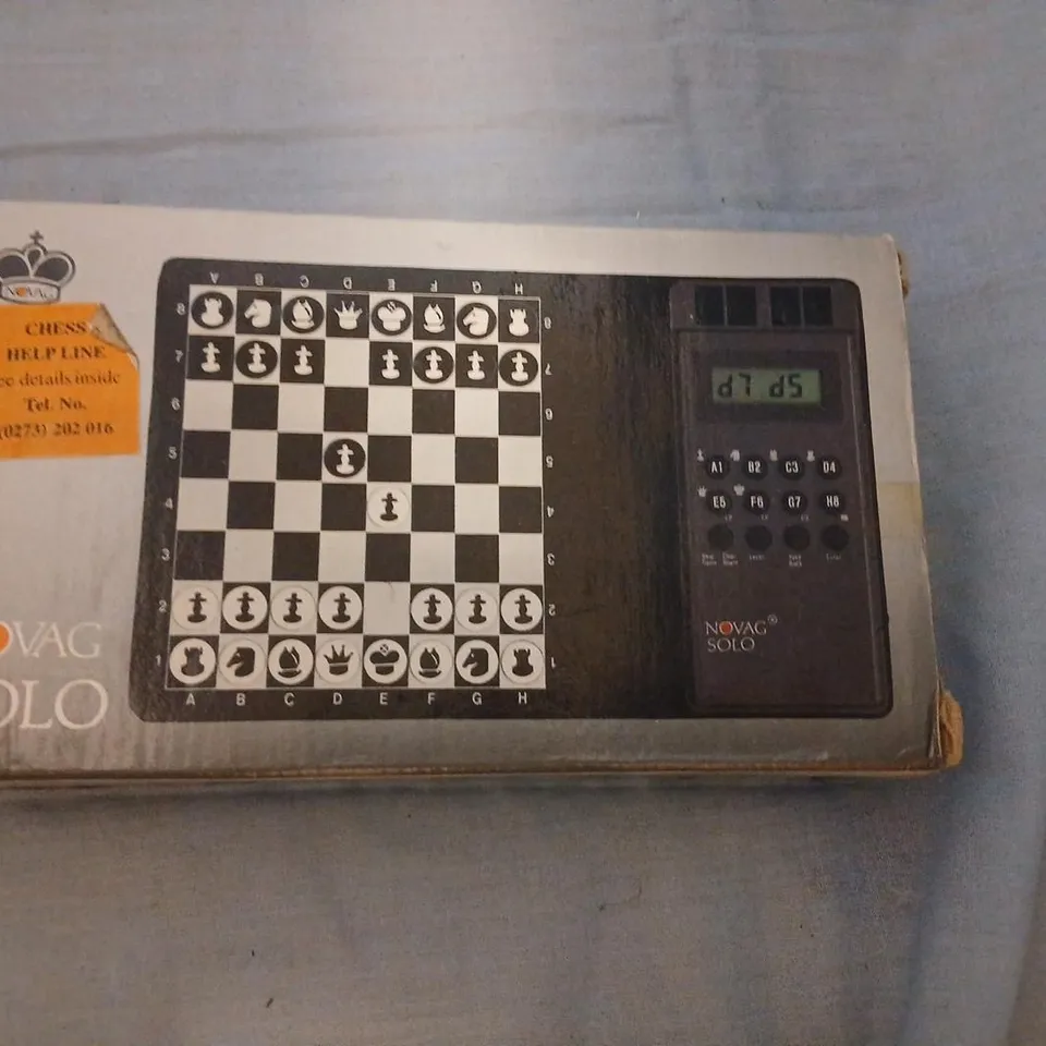 NOVAG SOLO CHESS COMPUTER – BOXED