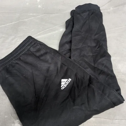 ADIDAS BLACK JOGGERS SIZE XL