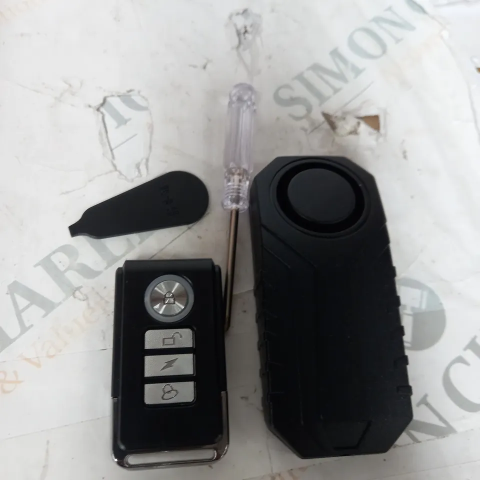 REMOTE ALARM / DISPLACEMENT SENSOR ALARM MOTORBIKE / BICYCLE ANTI-THEFT ALARM