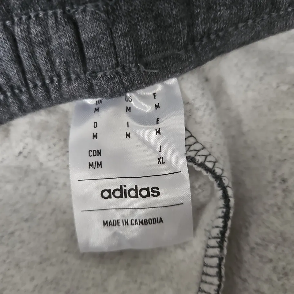ADIDAS GREY TRACKPANTS WITH WHITE SIDE STRIPES – MEN'S UK M 