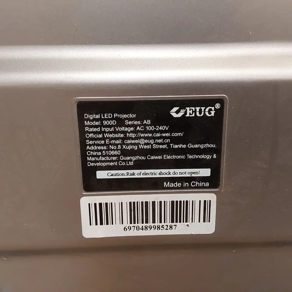 BOXED EUG 900D AB DIGITAL LED PROJECTOR (1 BOX)
