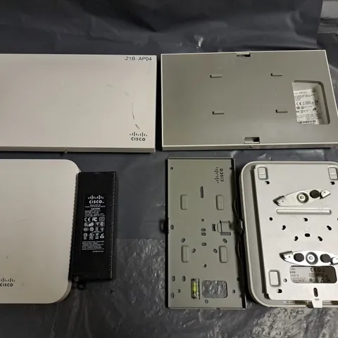 LOT OF ASSORTED CISCO MERAKI NETWORKING ITEMS