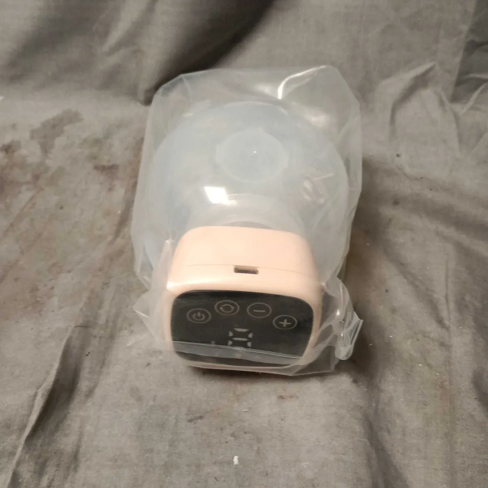 B01 HANDS FREE BREAST PUMP, BOXED