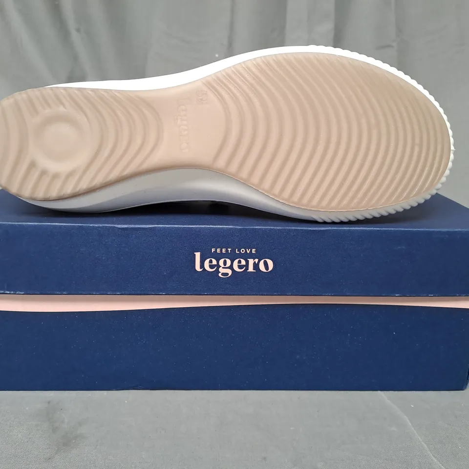 BOXED PAIR OF LEGERO SHOES IN BEIGE SIZE 5.5