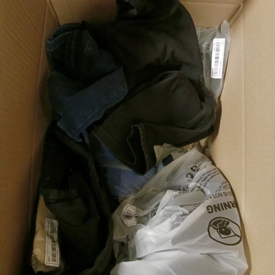 APPROXIMATELY 15 ASSORTED CHILDRENS CLOTHING PRODUCTS RANGING FROM AGES 10-15YRS