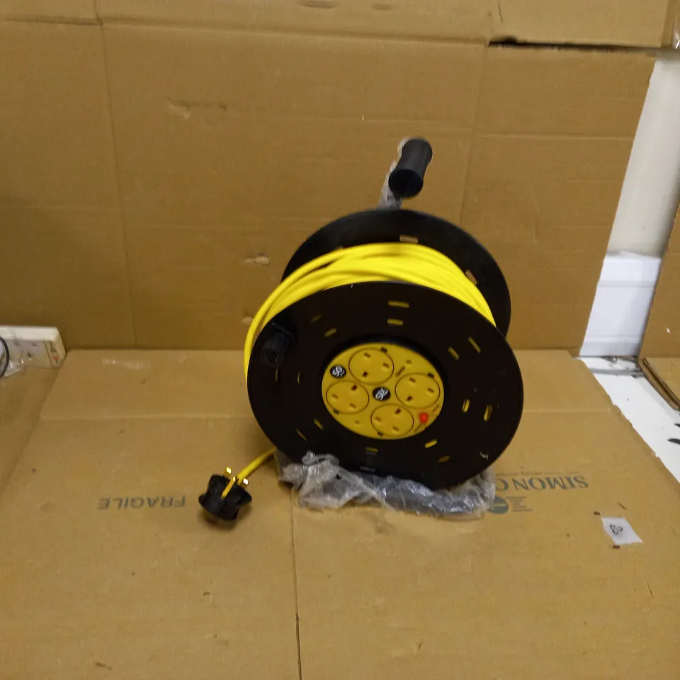 SLX 50 METRE EXTENSION LEAD