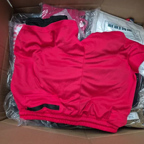 APPROXIMATELY 25 ASSORTED CLOTHING AND FASHION PRODUCTS IN VARIOUS STYLES AND SIZES - COLLECTION ONLY