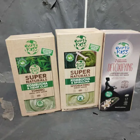 APPROXIMATELY 22 BOXED EARTH KISS PRODUCTS TO INCLUDE KOMBUCHA & HEMP CLAY TONING PEEL-OFF MASK, KOMBUCHA & SPIRULINA HYDRATING SHEET MASK, BLACK CLAY & TANGERINE DETOXIFYING PEEL-OFF MASK