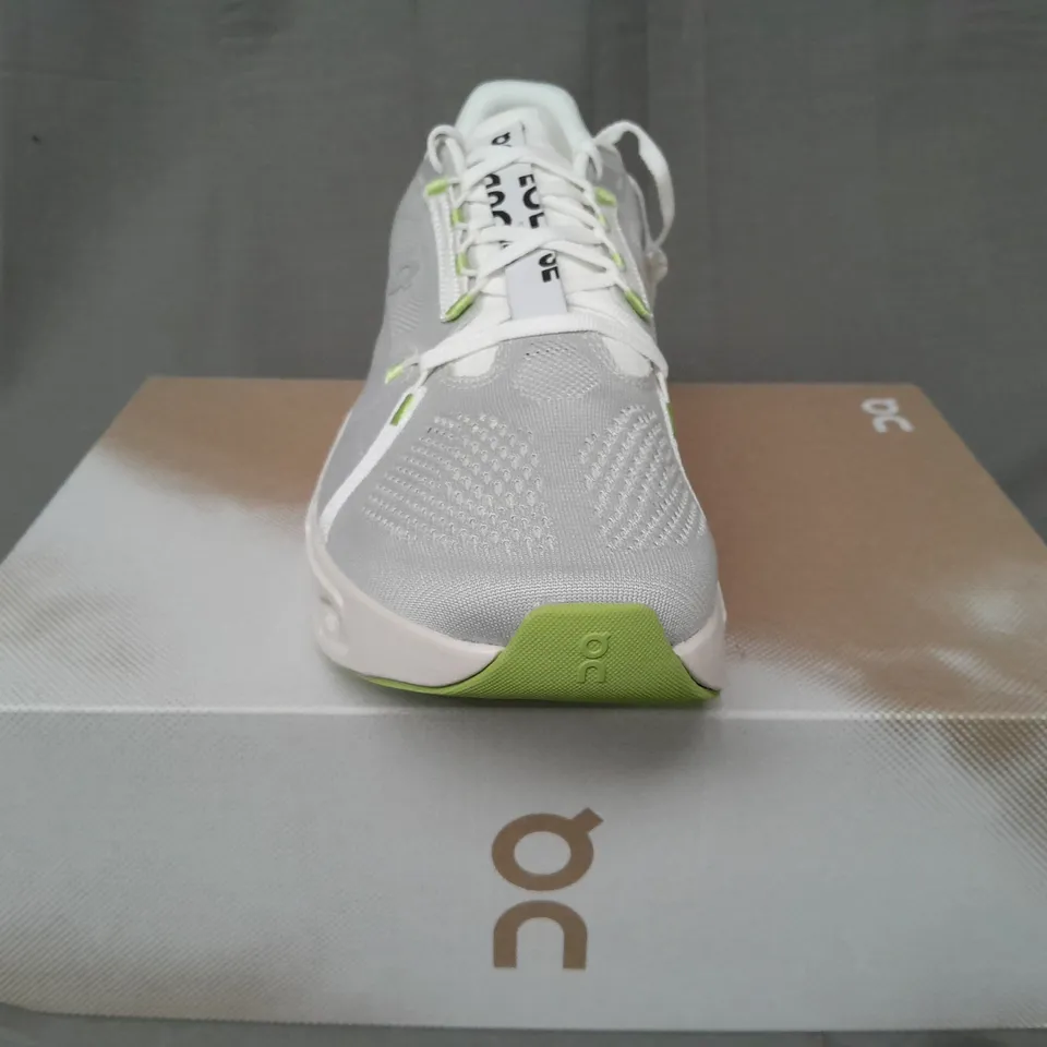 BOXED PAIR OF ON CLOUDECLIPSE SHOES IN GREY/GREEN UK SIZE 11