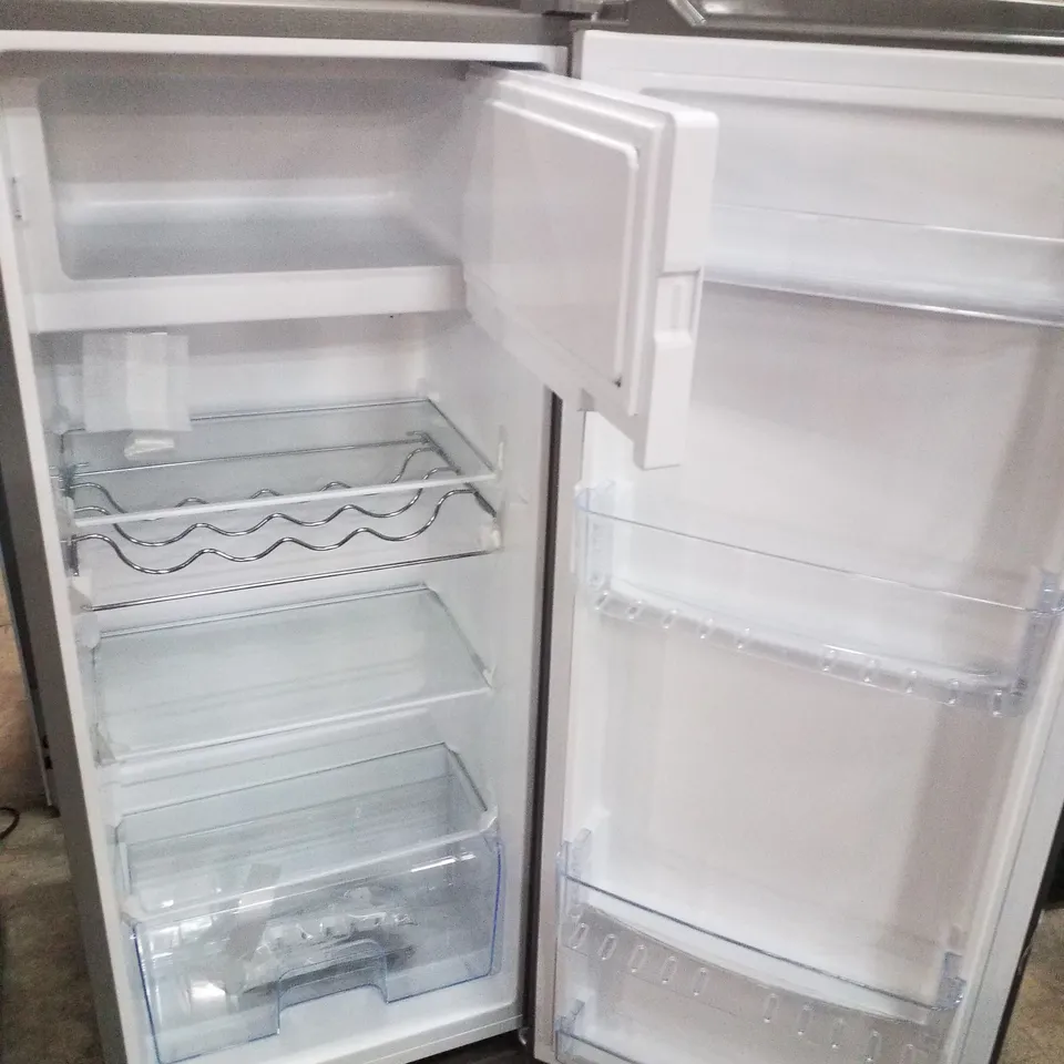 HISENSE RR220D4ADF 52CM FREESTANDING RETRO FRIDGE - UNPROCESSED RAW RETURN