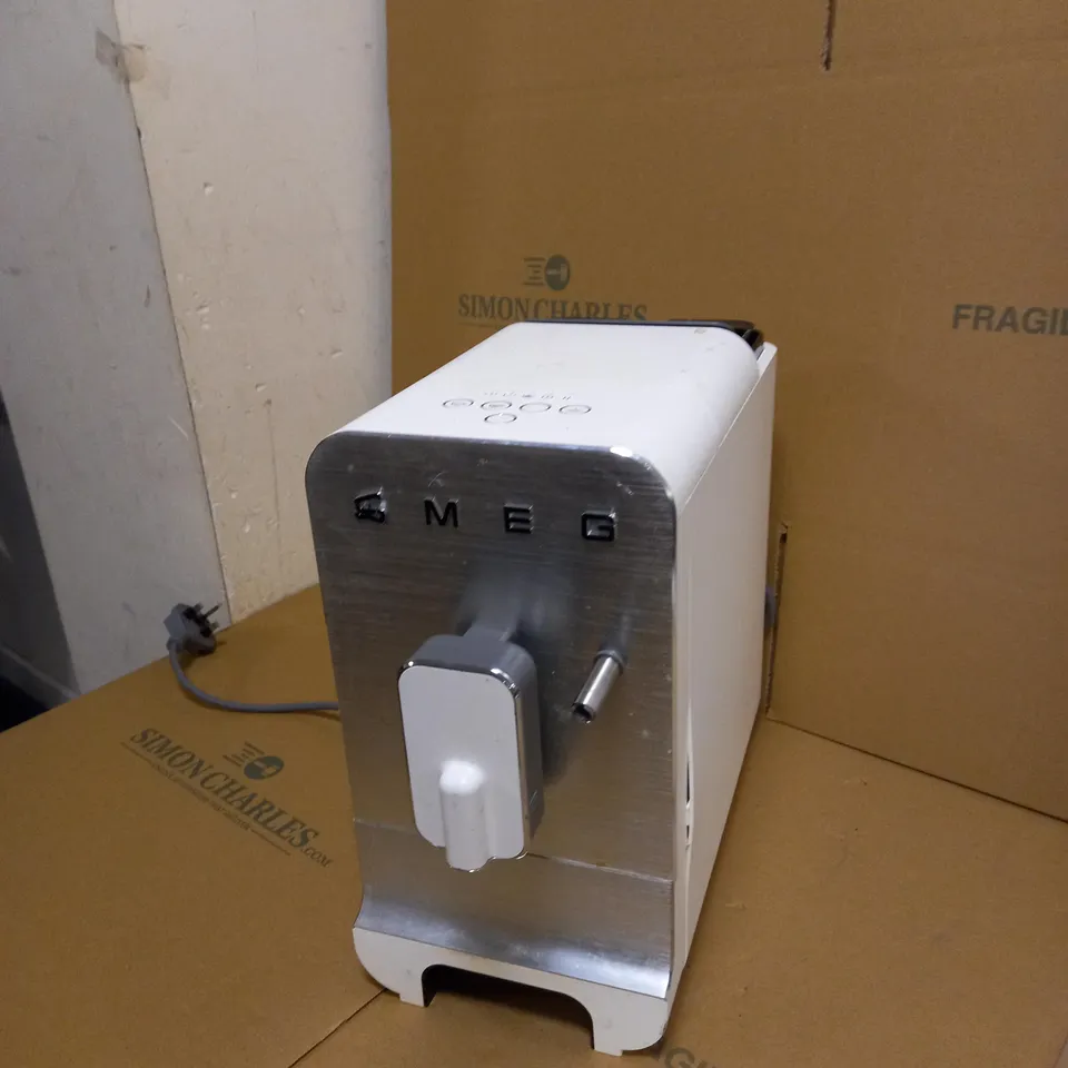 SMEG COFFEE MACHINE 