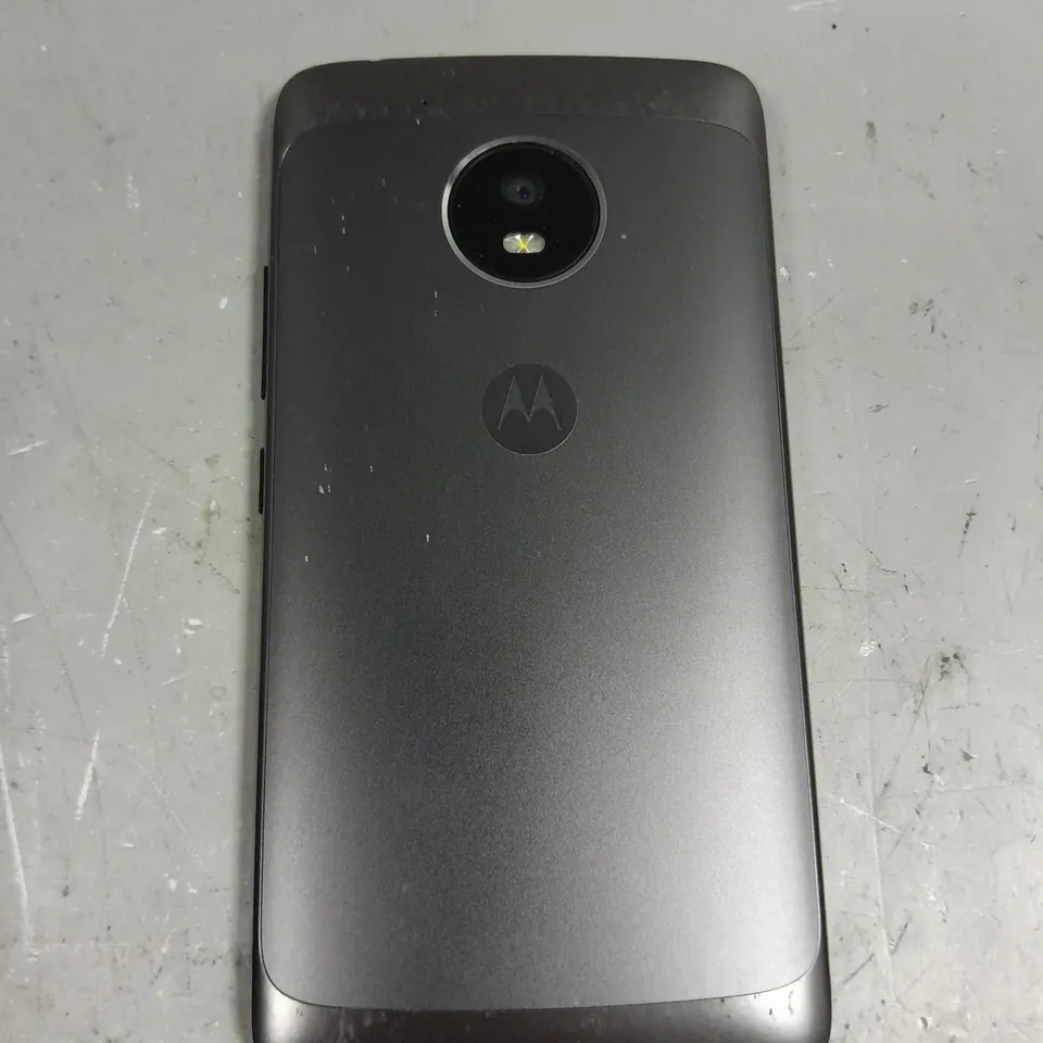 MOTOROLA MOTO SMARTPHONE - MODEL UNSPECIFIED 