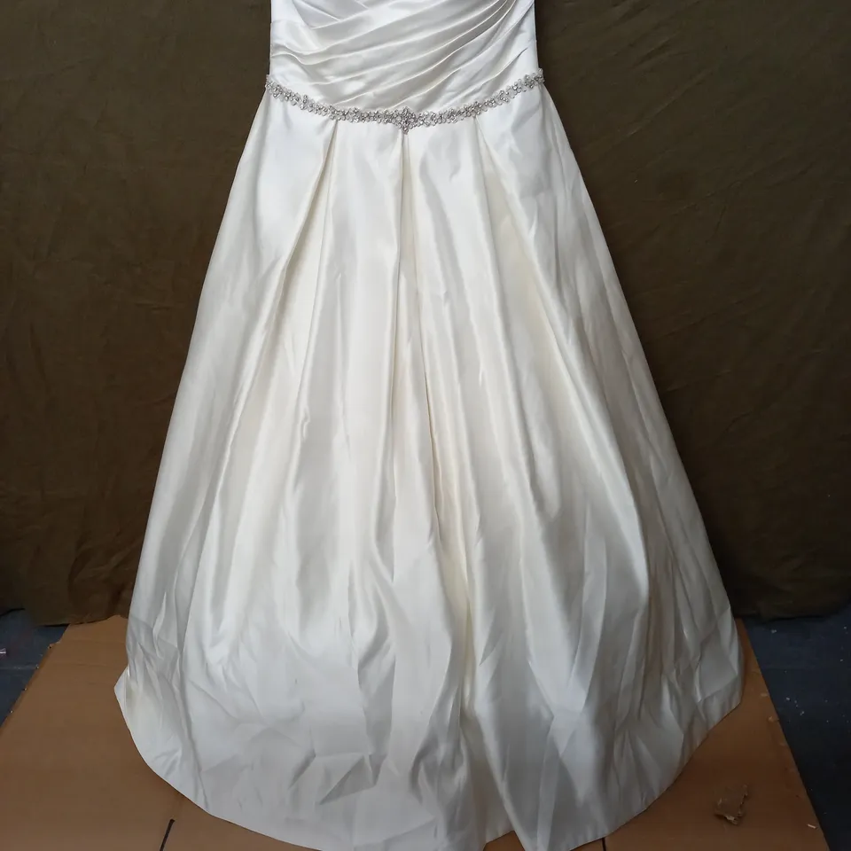 VICTORIA JANE EMBELLISHED IVORY WEDDING DRESS - UK 16