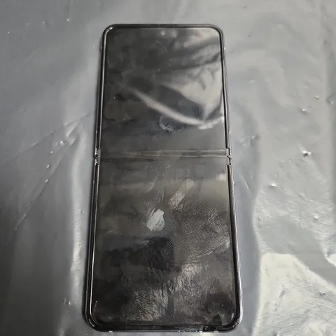 SAMSUNG GALAXY Z FOLD SMARTPHONE (MODEL UNSPECIFIED)