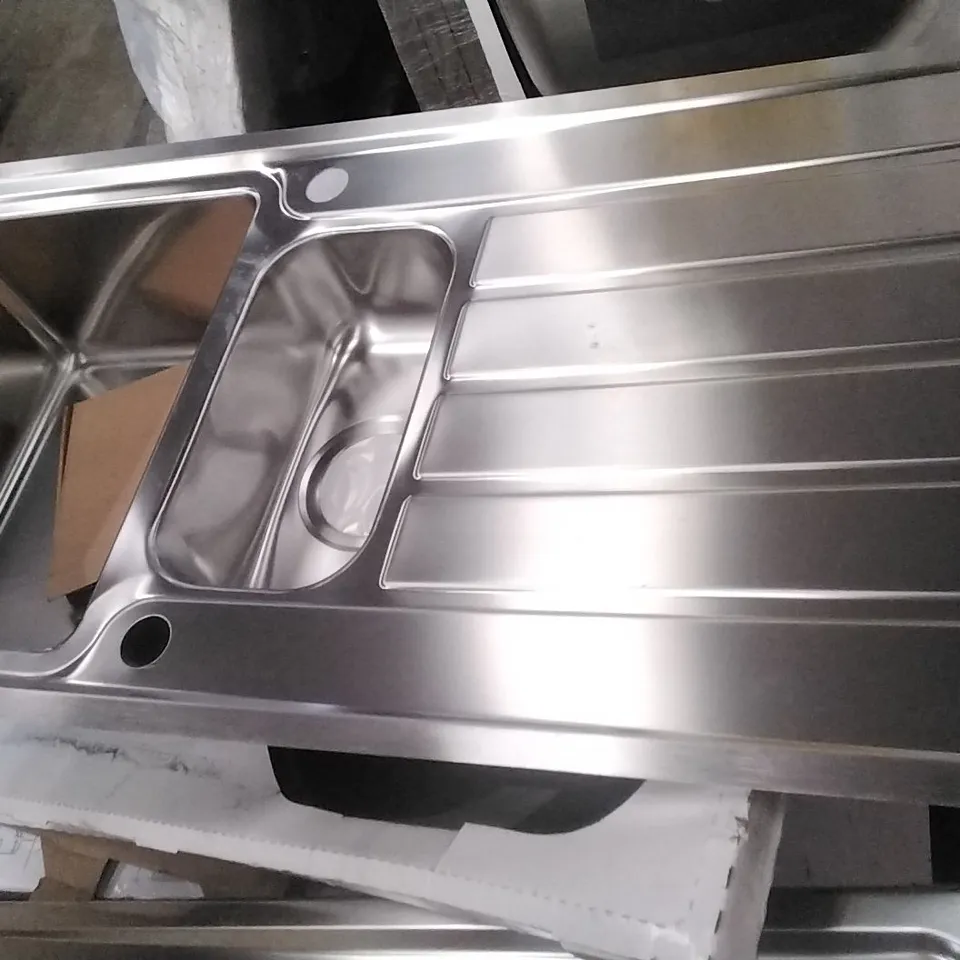 DESIGNER 1.5 BOWL SINK AND DRAINER 