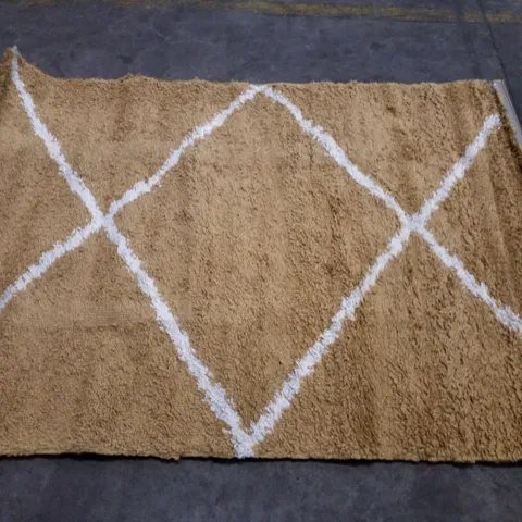 BRAND NEW PACO HOME KALMAR 442 RUG IN YELLOW - 140×200CM