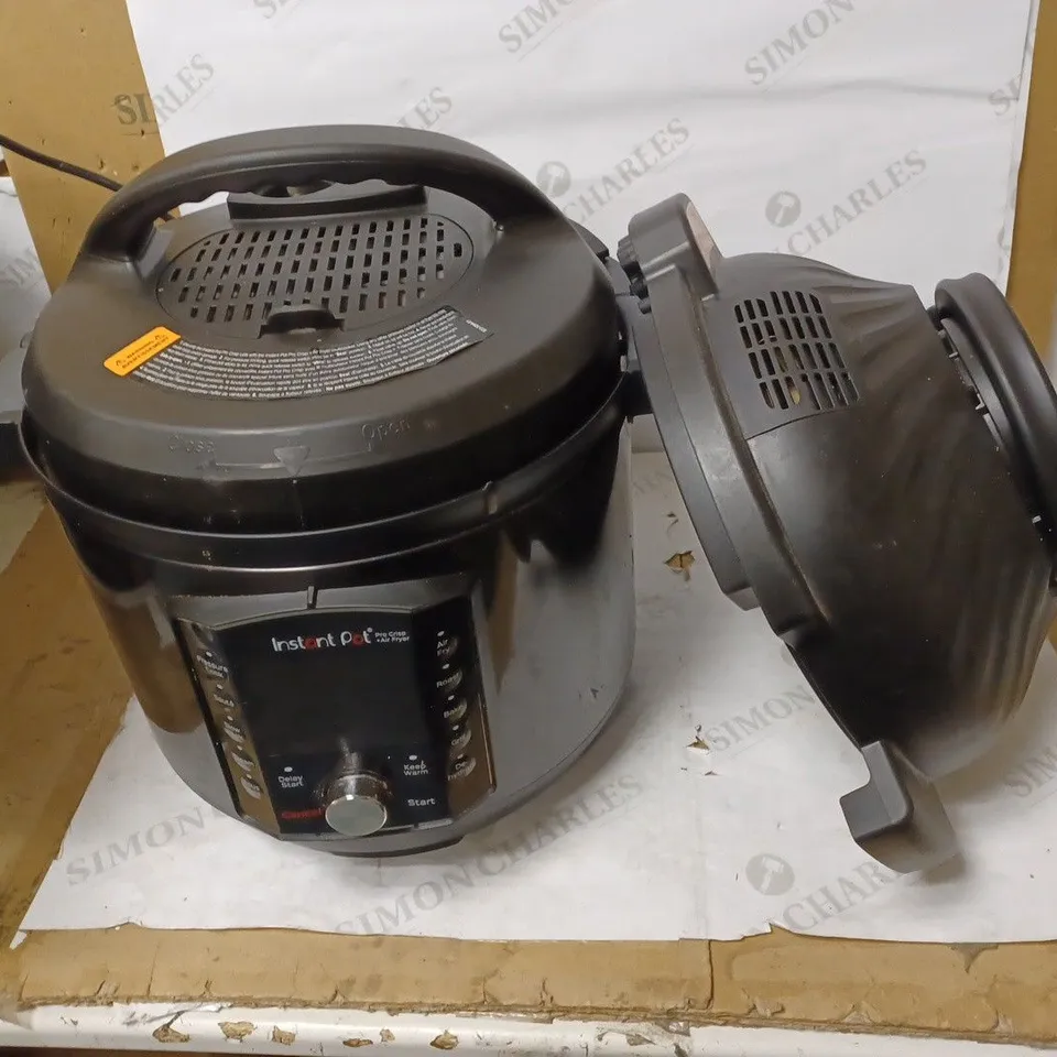 INSTANT POT PRO CRISP ELECTRIC MULTI COOKER