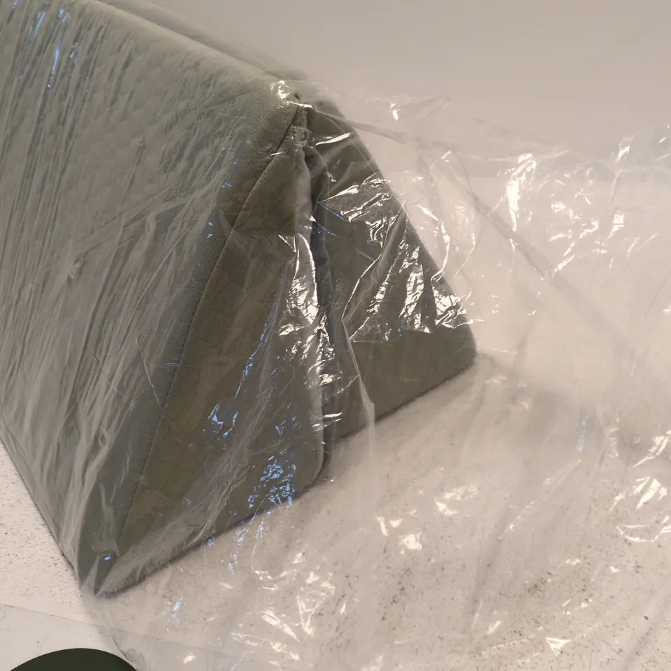 GREY/GREEN LONG TRIANGULAR UPHOLSTERY CUSHION/SEAT PAD – WRAPPED IN PLASTIC