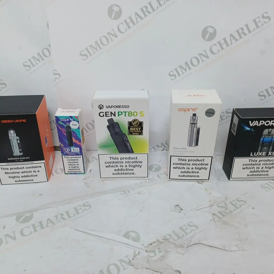 LOT OF APPROXIMATELY 10 BOXED E-CIGARETTES TO INCLUDE ENDURA T18E, INNOKIN T22 PRO, AND GEEKVAPE M100 ETC.