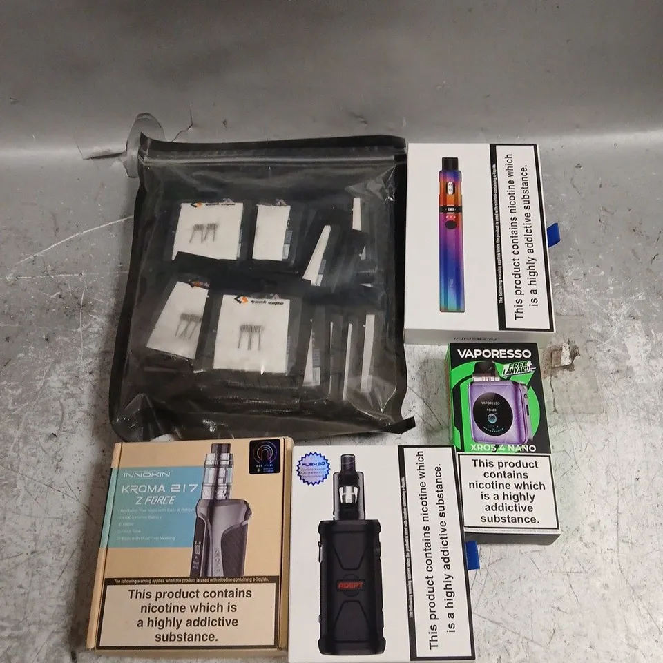 APPROXIMATELY 30 ASSORTED VAPES, E-CIGARETTES & ACCESSORIES TO INCLUDE VAPORESSO XROS 4 NANO, INNOKIN KROMA 217, INNOKIN ADEPT ZLIDE, ETC 