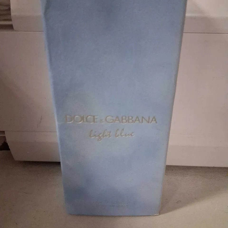 BOXED DOLCE AND GABBANA LIGHT BLUE EAU DE TOILETTE 200ML